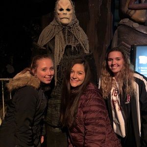 Meet your Posher, Marissa